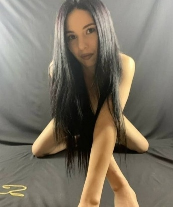 Со мной ты откроешь новые грани удовольствия и испытаешь незабываемые эмоции.🔥🌟
Увидишь соответствие моих фото реальности - будешь приятно удивлен 😏💋. Потому что я - именно та, которую ты искал. Мои услуги включают классический секс, оральный секс, массаж и многое другое - наслаждаешься всем тем, о чем всегда мечтал.
У меня есть безупречные отзывы от предыдущих клиентов, которые оценили мою работу на высшем уровне. Ты можешь быть уверен, что со мной твои желания будут исполнены на все 💯!
Я живу в Москве и с удовольствием встречусь с тобой в любое время. Не упусти шанс испытать незабываемое наслаждение со мной. Ты заслуживаешь самые лучшие моменты в Москве, и я сделаю все возможное, чтобы оправдать твои ожидания. Не медли, позвони мне прямо сейчас и вместе мы окунемся в мир искушений и наслаждений! 💋💕 1007, 26 лет